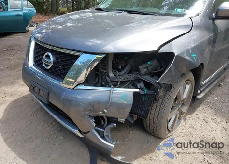 2015 Nissan Pathfinder Platinum from USA, damaged, VIN 5N1AR2MM7FC621449